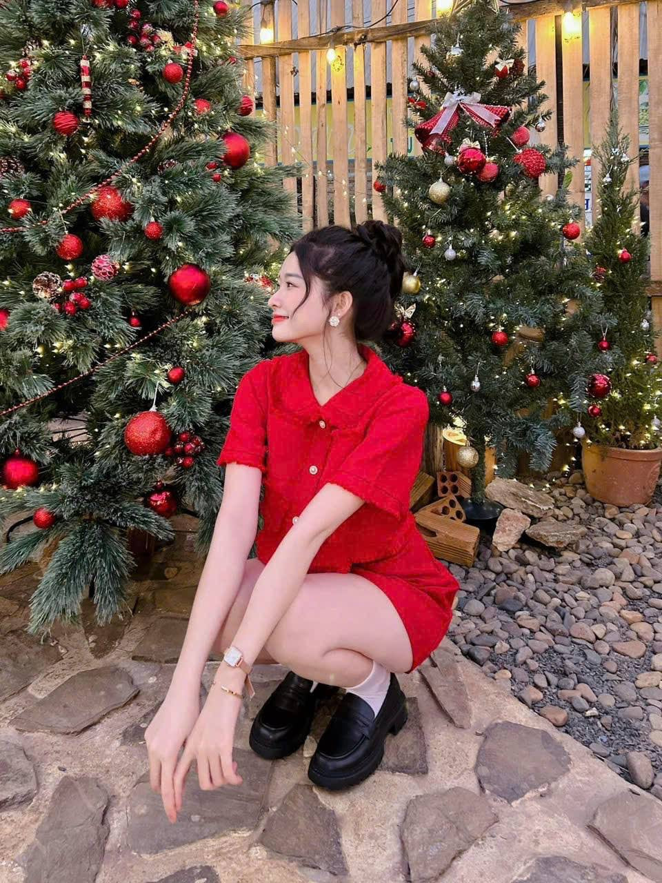 Set Chanel red
