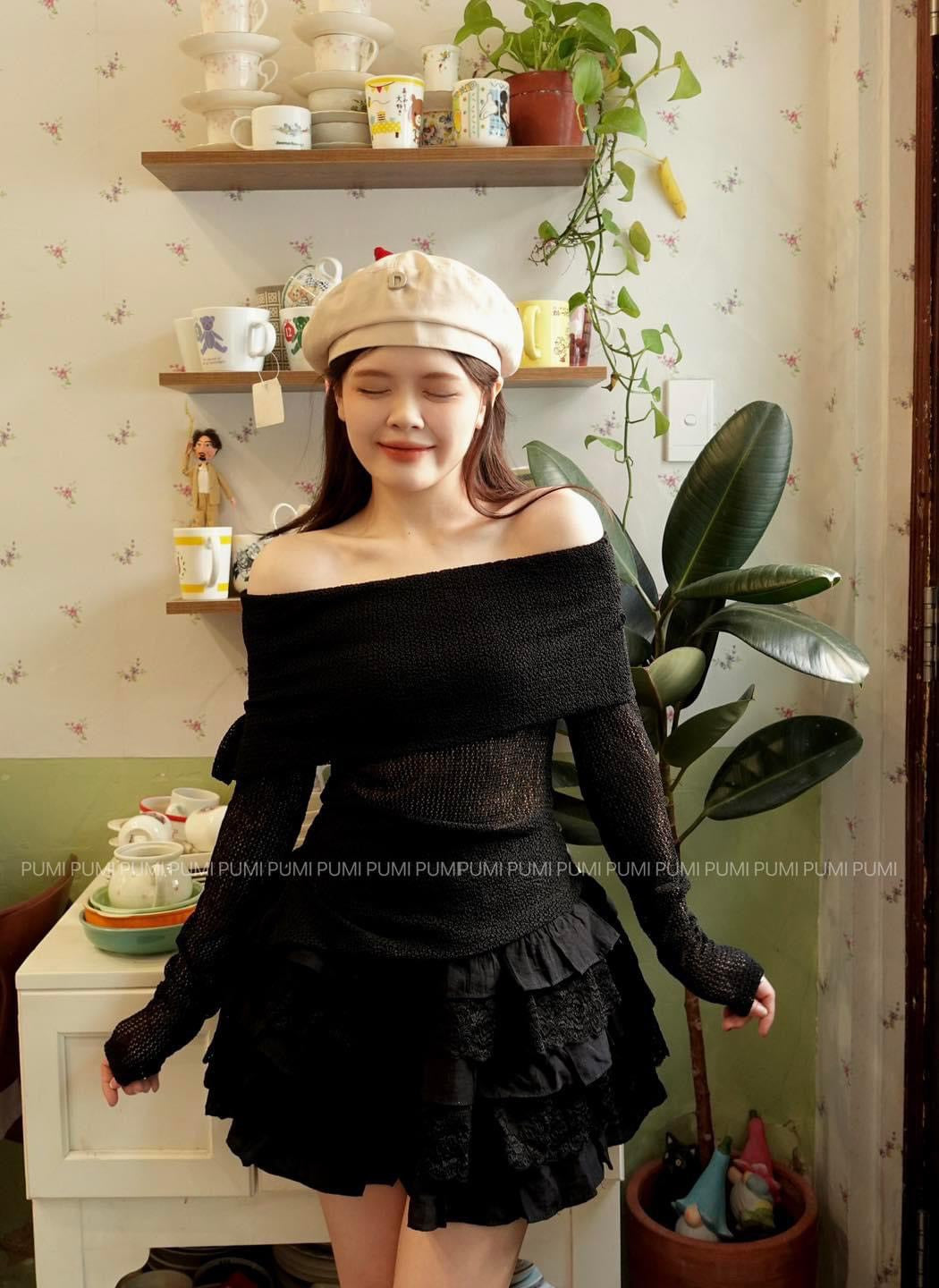Set black off shoulder