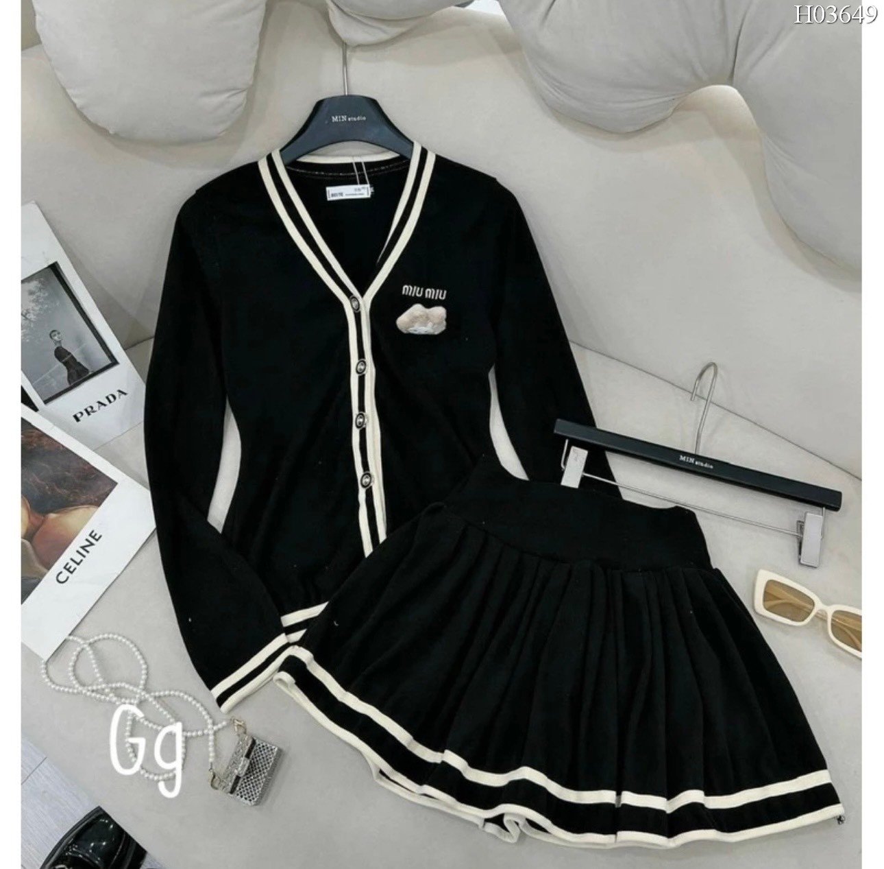 Set black live white