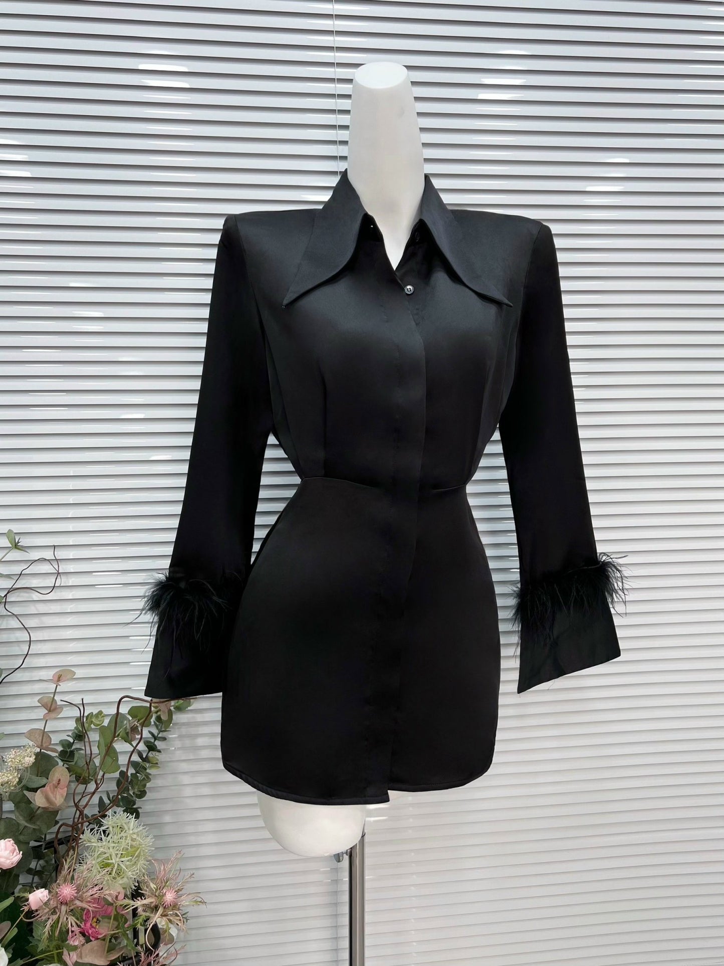 Dress satin VIP black white