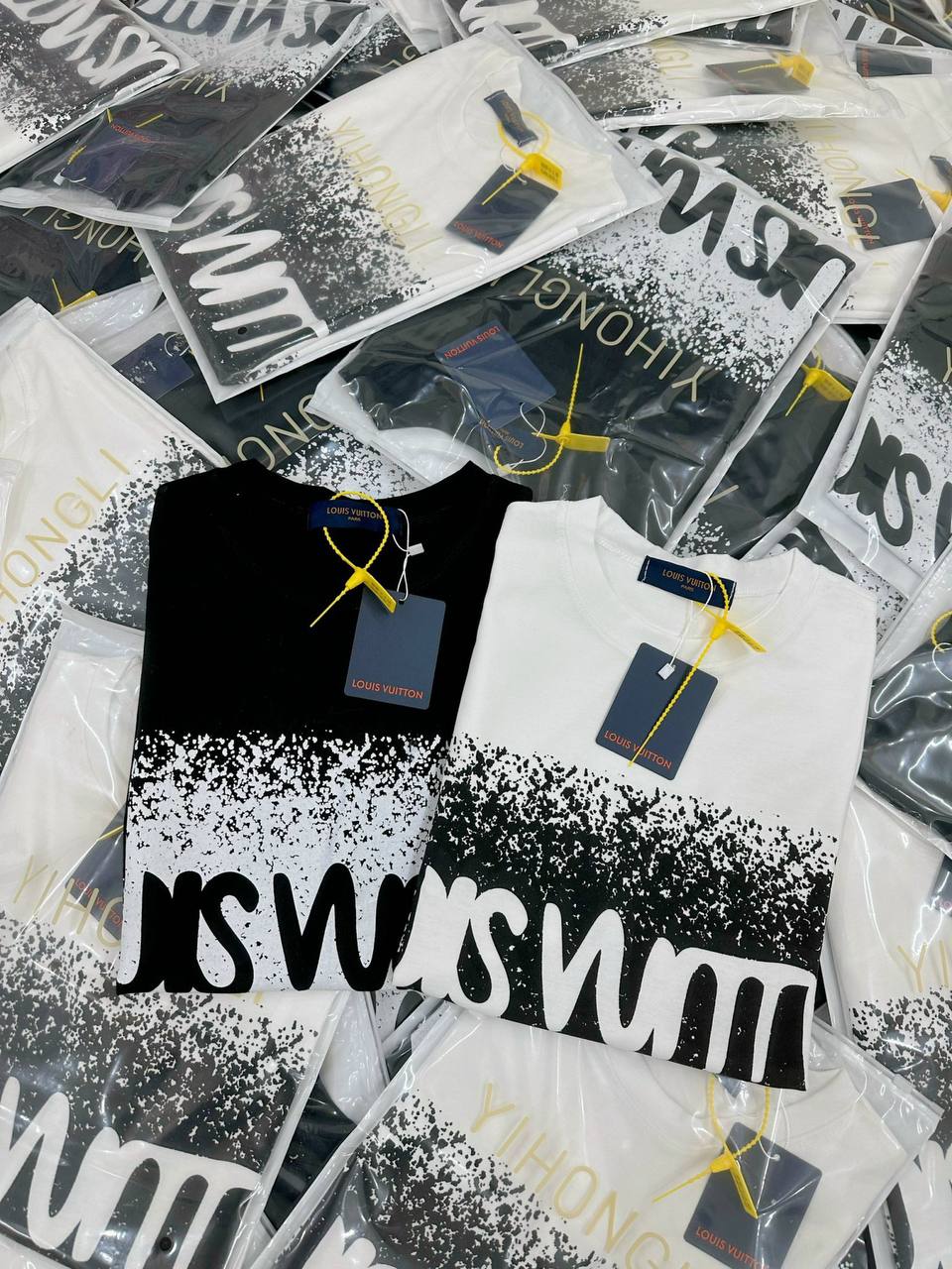 T-Shirt LV Black white