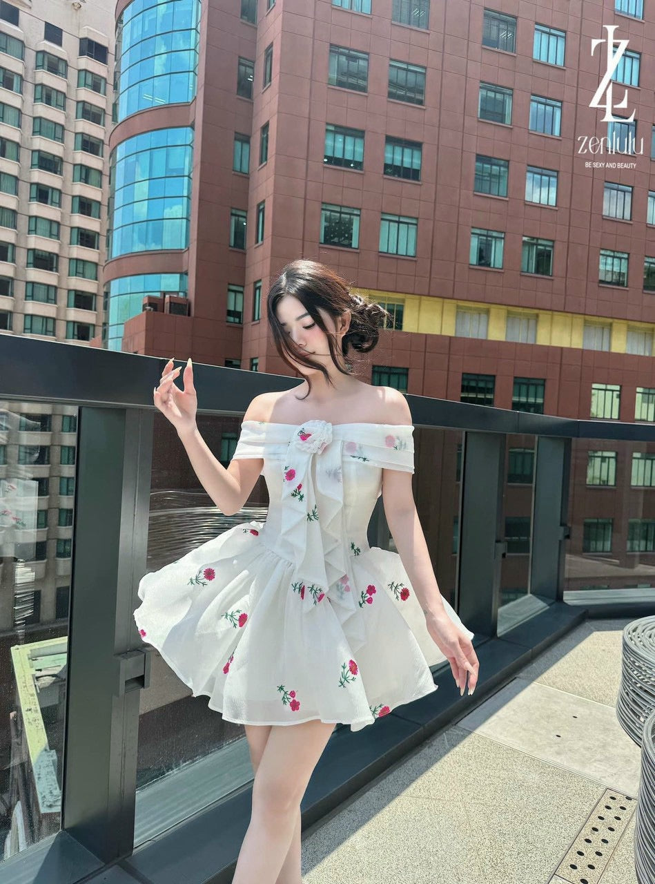 White dress pka red