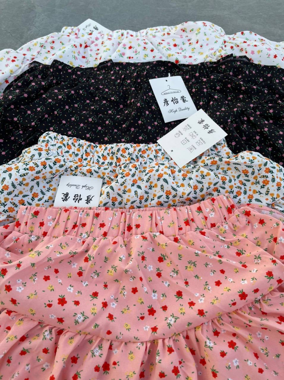 Skirt 3layers flowers pattern