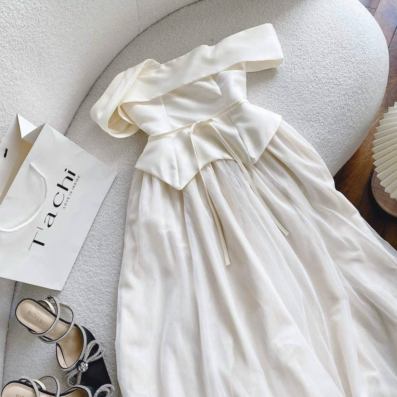 Party cream dress