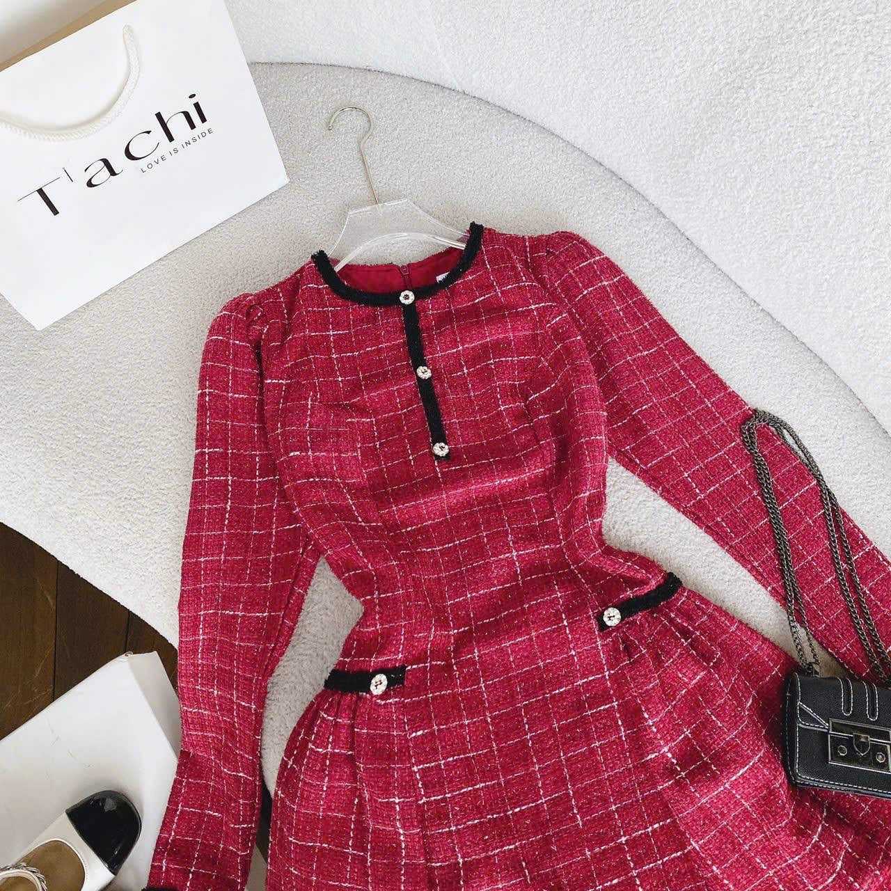 Dress red chanel