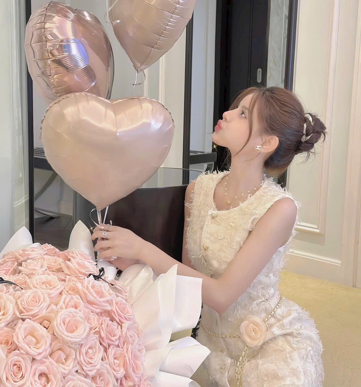 Dress Chanel pink white