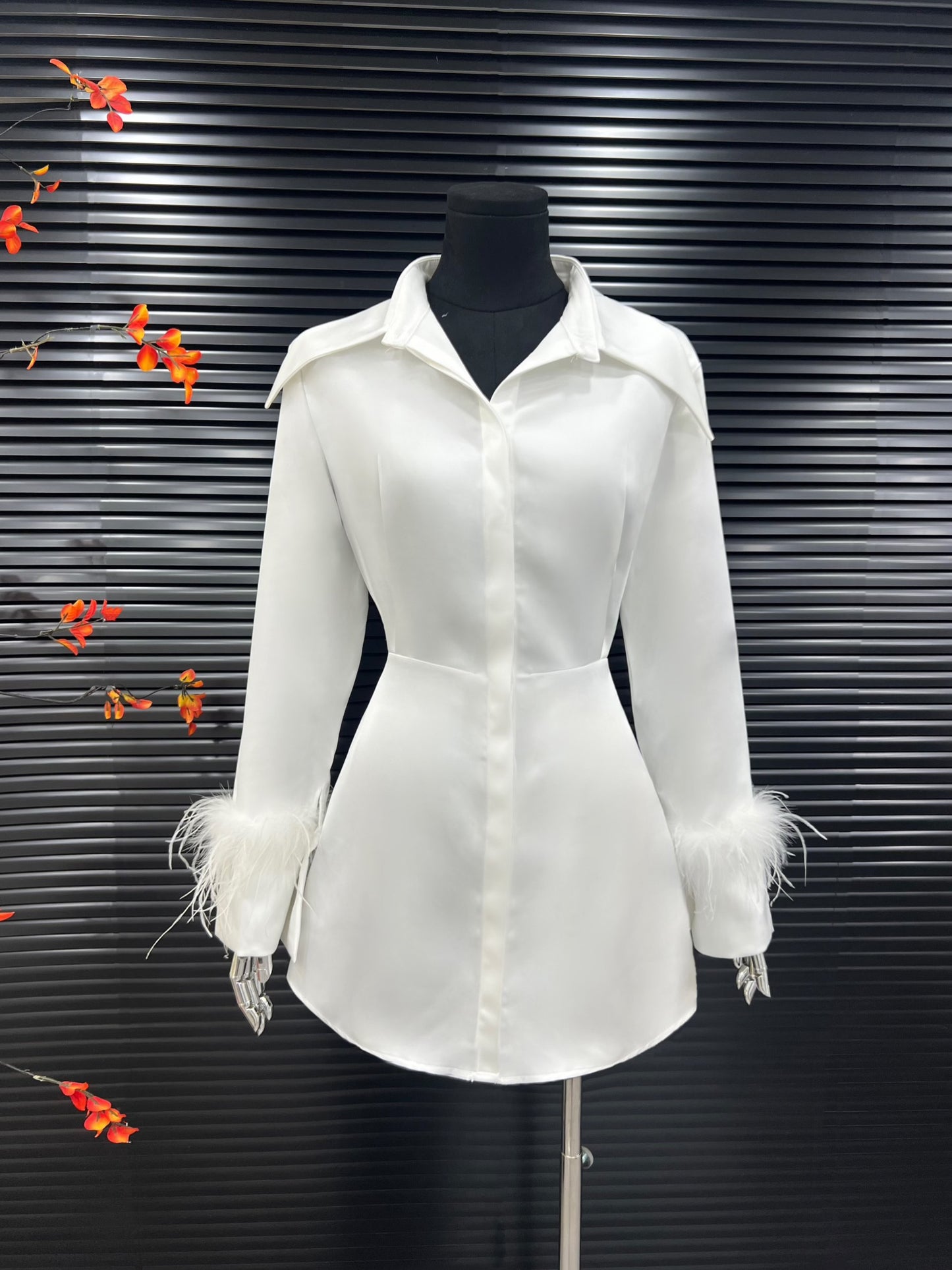 Dress satin VIP black white