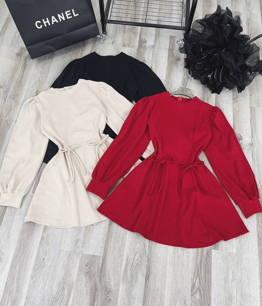Dress red