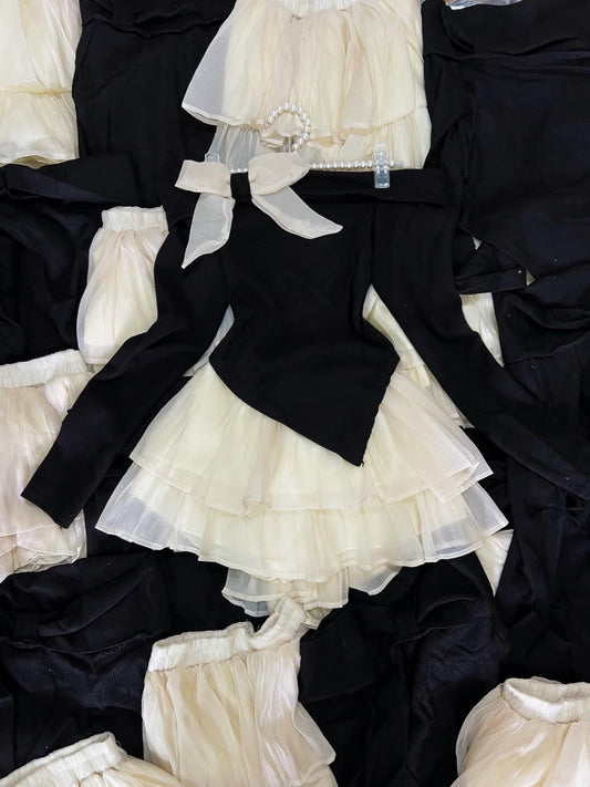 Set black cream bow