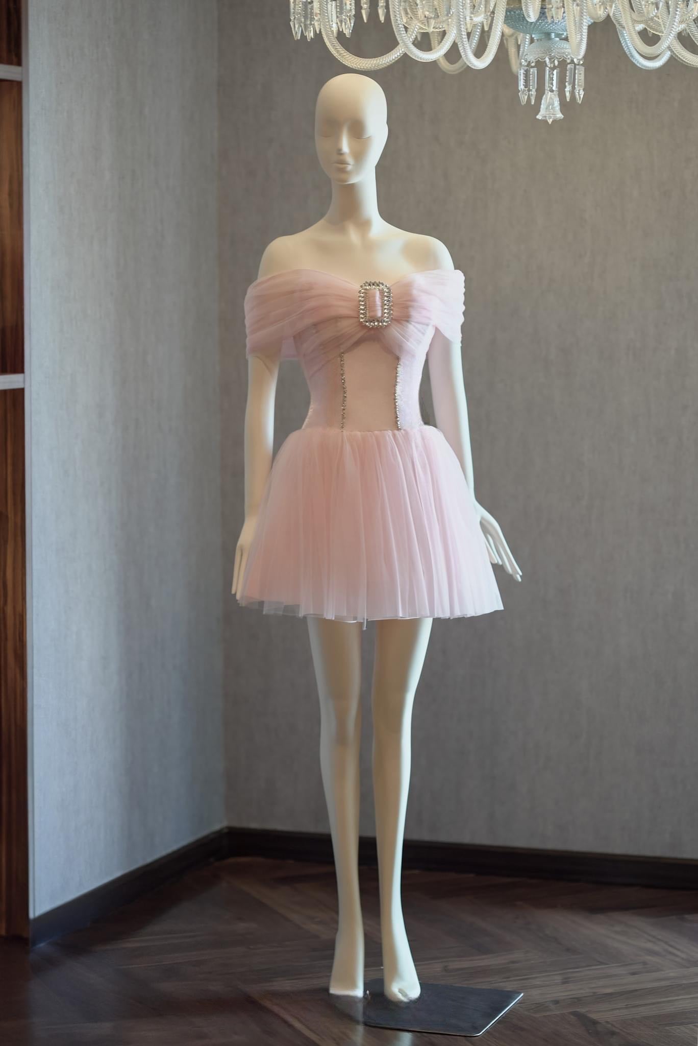 Party pink dress