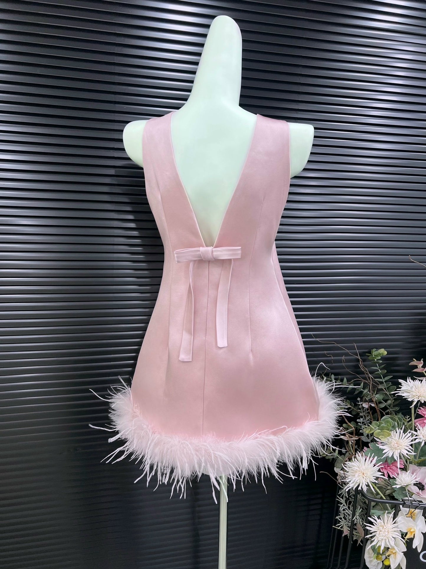 Party dress pink cream